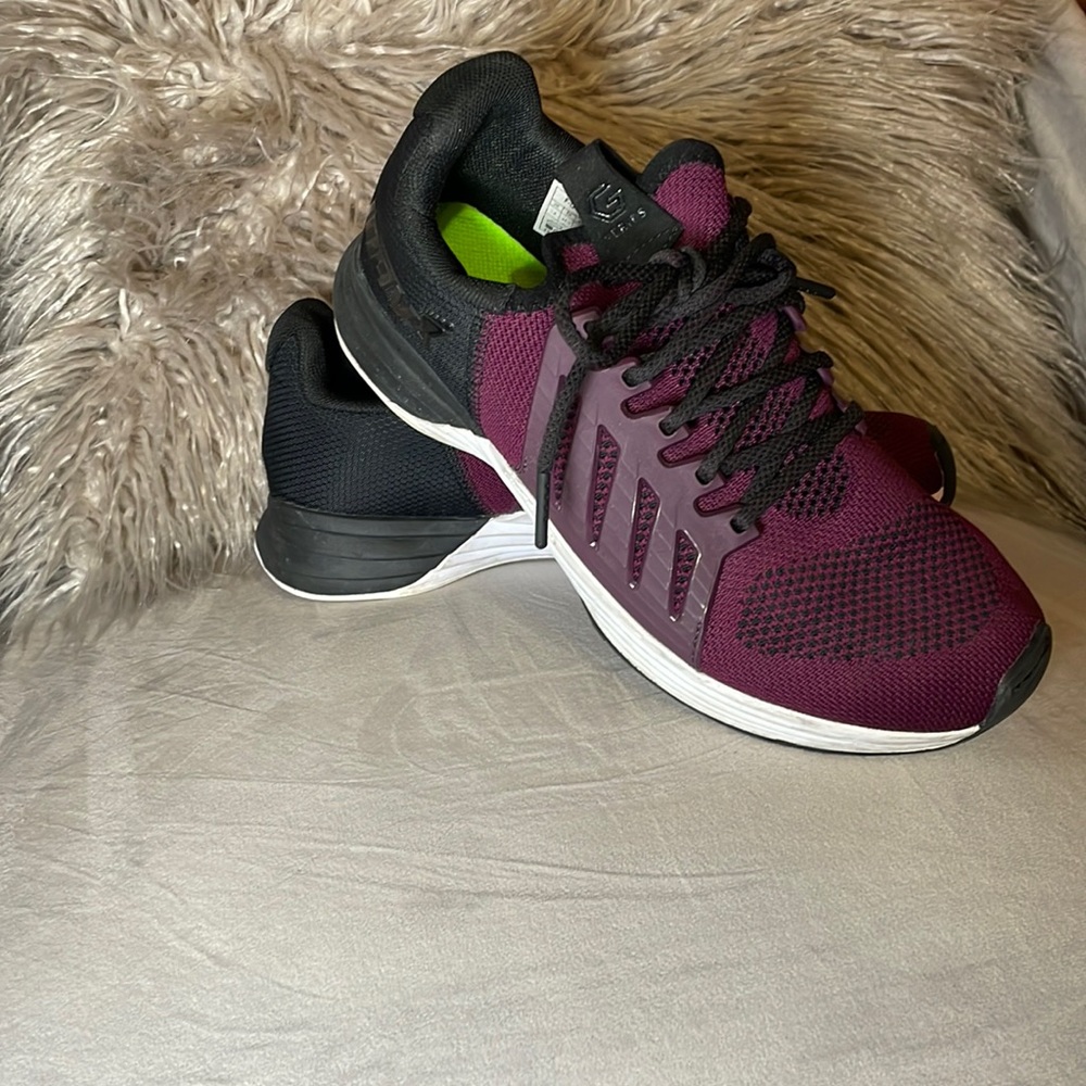 inov-8 F-LITE 300 women’s size 10. EUC